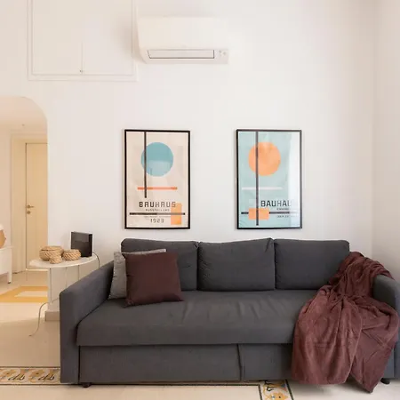The Best Rent - Sunny Three-Bedroom Apartment Near Ottaviano Metro Stop Rome Exterior photo